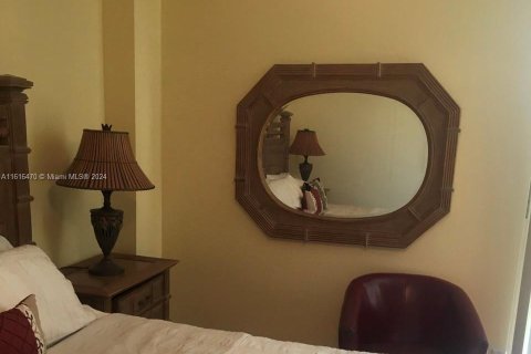 Condo in Aventura, Florida, 1 bedroom  № 1237827 - photo 2