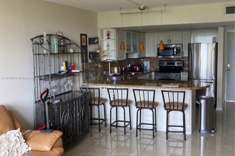 Copropriété à vendre à Aventura, Floride: 1 chambre, 68.84 m2 № 1237827 - photo 13