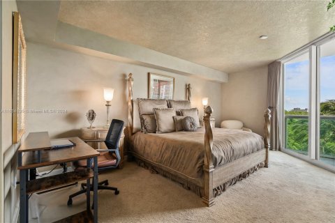 Condo in Aventura, Florida, 2 bedrooms  № 1294353 - photo 22