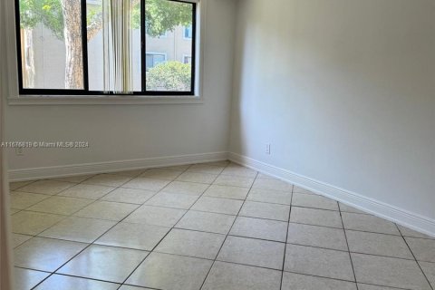 Condominio en venta en Coral Springs, Florida, 2 dormitorios, 91.6 m2 № 1405847 - foto 10