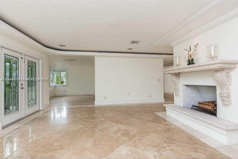 Casa en venta en Miami Shores, Florida, 3 dormitorios, 218.6 m2 № 1058092 - foto 13