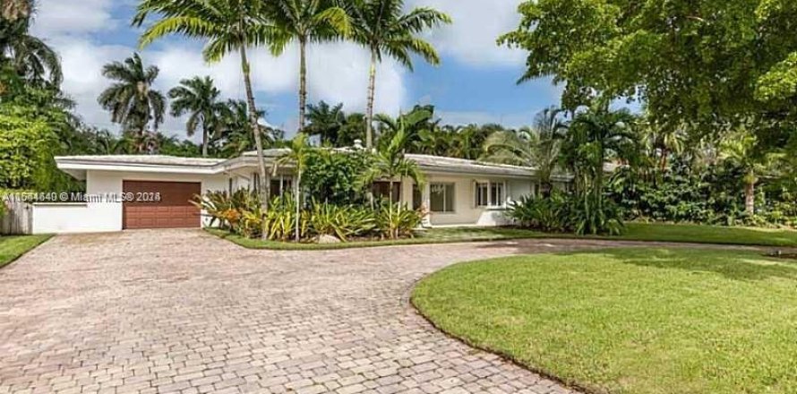 Villa ou maison à Miami Shores, Floride 3 chambres, 218.6 m2 № 1058092
