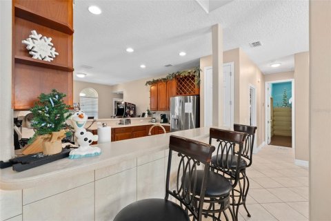 Villa ou maison à vendre à Kissimmee, Floride: 7 chambres, 310.01 m2 № 1243109 - photo 8