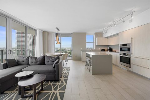 Copropriété à vendre à Hollywood, Floride: 3 chambres, 126.44 m2 № 1217093 - photo 4