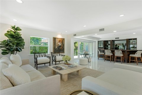 Villa ou maison à vendre à Coral Gables, Floride: 4 chambres, 498.05 m2 № 1241143 - photo 5