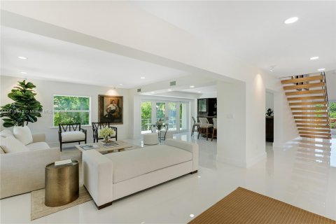 Villa ou maison à vendre à Coral Gables, Floride: 4 chambres, 498.05 m2 № 1241143 - photo 3