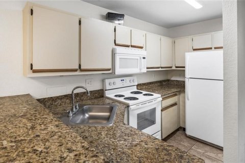 Condo in Orlando, Florida, 1 bedroom  № 1356434 - photo 4