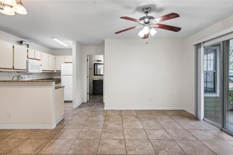 Condo in Orlando, Florida, 1 bedroom  № 1356434 - photo 9