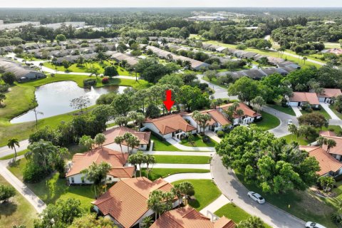 Villa ou maison à vendre à Palm City, Floride: 3 chambres, 156.26 m2 № 1058017 - photo 1
