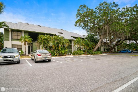 Copropriété à vendre à Stuart, Floride: 2 chambres, 104.52 m2 № 1163200 - photo 2