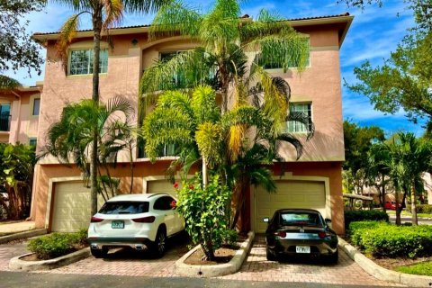 Condo in Fort Lauderdale, Florida, 2 bedrooms  № 1031816 - photo 22