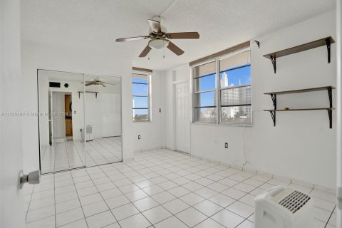 Copropriété à vendre à Miami Beach, Floride: 1 chambre, 78.5 m2 № 1076605 - photo 8