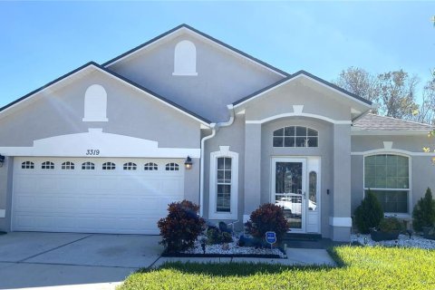 House in Land O' Lakes, Florida 3 bedrooms, 164.99 sq.m. № 1419170 - photo 2