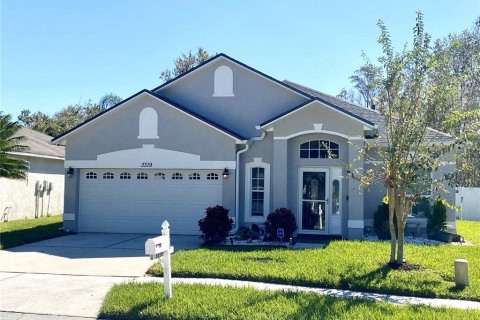 House in Land O' Lakes, Florida 3 bedrooms, 164.99 sq.m. № 1419170 - photo 3