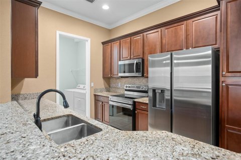 Copropriété à vendre à Orlando, Floride: 2 chambres, 121.7 m2 № 1287293 - photo 12