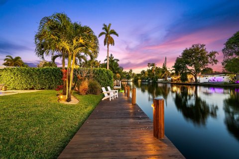 Villa ou maison à vendre à Wilton Manors, Floride: 3 chambres, 136.57 m2 № 1036132 - photo 1
