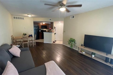 Condominio en venta en Orlando, Florida, 1 dormitorio, 61.32 m2 № 1089238 - foto 4