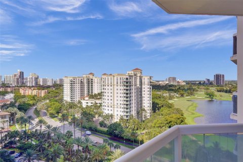 Condominio en venta en Aventura, Florida, 3 dormitorios, 181.16 m2 № 1241371 - foto 18