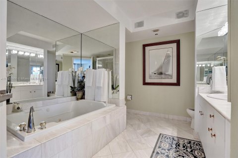 Copropriété à vendre à Aventura, Floride: 3 chambres, 181.16 m2 № 1241371 - photo 14