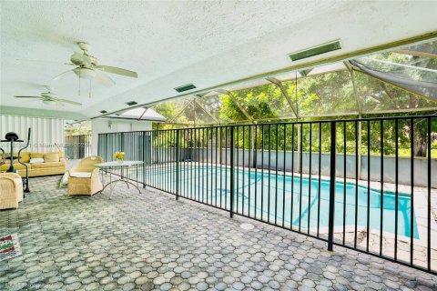 Casa en venta en Coral Springs, Florida, 4 dormitorios, 194.35 m2 № 1242210 - foto 16