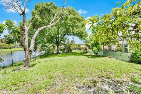 Villa ou maison à vendre à Coral Springs, Floride: 4 chambres, 194.35 m2 № 1242210 - photo 19