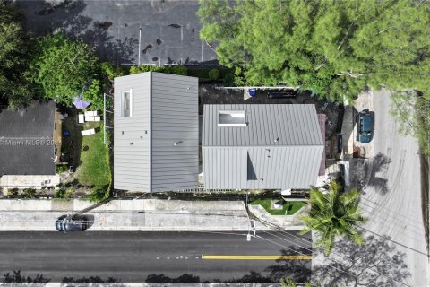 Townhouse in Miami, Florida 3 bedrooms, 201.6 sq.m. № 1217022 - photo 27