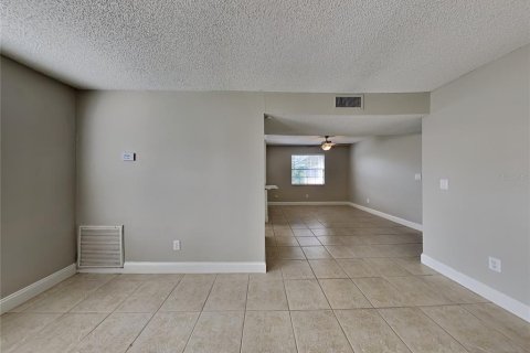 Apartment in Orlando, Florida 2 bedrooms, 198.63 sq.m. № 1351252 - photo 12