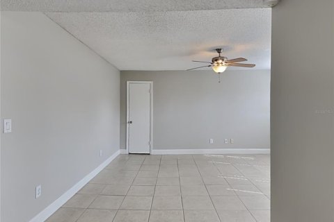 Apartment in Orlando, Florida 2 bedrooms, 198.63 sq.m. № 1351252 - photo 11