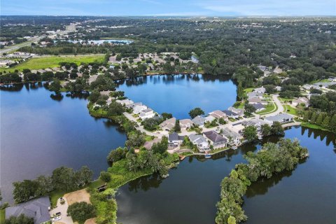 Villa ou maison à vendre à Lakeland, Floride: 4 chambres, 183.02 m2 № 1351209 - photo 11