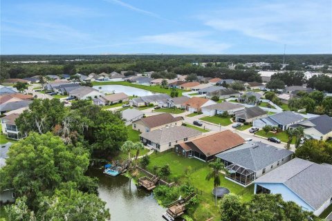 Villa ou maison à vendre à Lakeland, Floride: 4 chambres, 183.02 m2 № 1351209 - photo 9