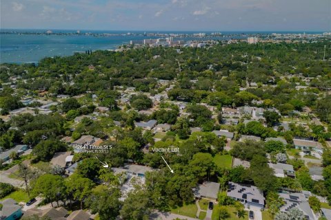 Land in Gulfport, Florida № 1339849 - photo 2