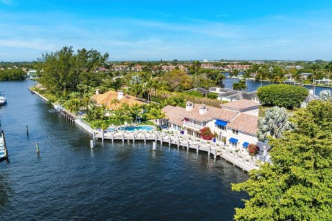 House in Gulf Stream, Florida 7 bedrooms, 744.05 sq.m. № 1019976 - photo 10