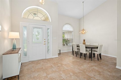 Villa ou maison à vendre à Clermont, Floride: 4 chambres, 191.94 m2 № 1259986 - photo 2