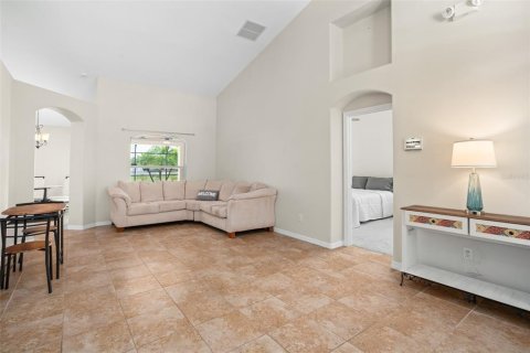 Casa en venta en Clermont, Florida, 4 dormitorios, 191.94 m2 № 1259986 - foto 5