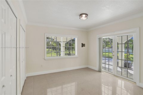 House in Southwest Ranches, Florida 3 bedrooms, 166.85 sq.m. № 1073967 - photo 20