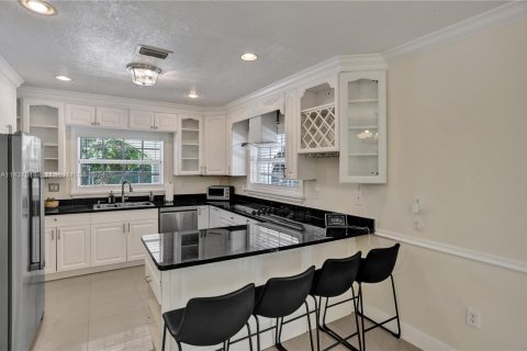 Casa en venta en Southwest Ranches, Florida, 3 dormitorios, 166.85 m2 № 1073967 - foto 5