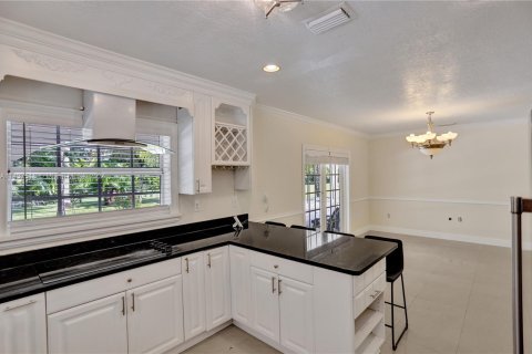 Casa en venta en Southwest Ranches, Florida, 3 dormitorios, 166.85 m2 № 1073967 - foto 7