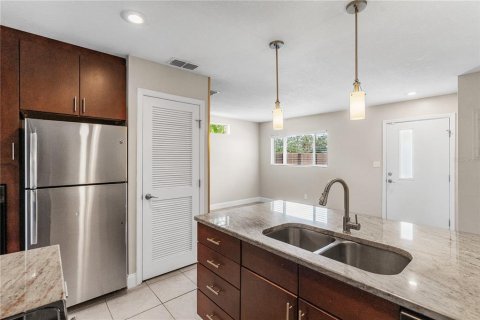 Apartamento en alquiler en Tampa, Florida, 1 dormitorio, 65.03 m2 № 1398719 - foto 26