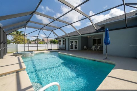 Villa ou maison à vendre à Merrit Island, Floride: 4 chambres, 280.94 m2 № 1205674 - photo 8