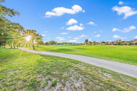 House in Palm Beach Gardens, Florida 3 bedrooms, 160.26 sq.m. № 1045328 - photo 6