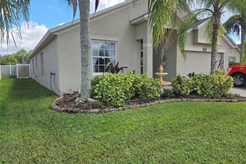 Casa en venta en Winter Haven, Florida, 3 dormitorios, 180.42 m2 № 1346204 - foto 2