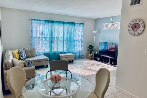 Copropriété à vendre à Pompano Beach, Floride: 1 chambre, 54.81 m2 № 1029464 - photo 14