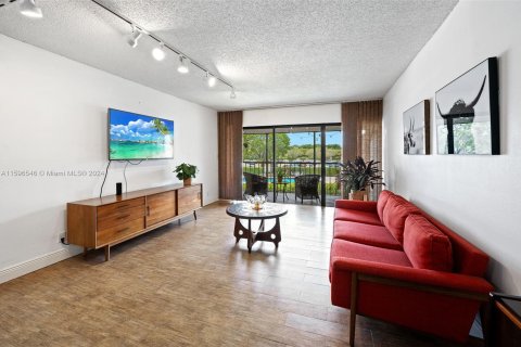 Condominio en venta en Weston, Florida, 2 dormitorios, 102.75 m2 № 1206727 - foto 13