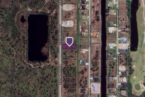 Terreno en venta en Rotonda, Florida № 1165528 - foto 1