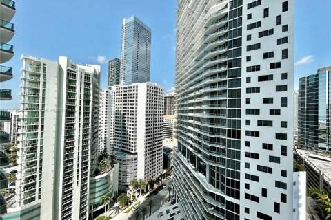 Condominio en venta en Miami, Florida, 3 dormitorios, 197.88 m2 № 1241533 - foto 2