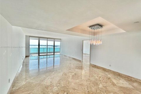 Condo in Miami, Florida, 3 bedrooms  № 1241533 - photo 10