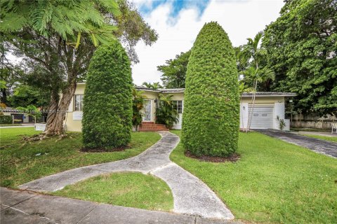 Villa ou maison à vendre à Miami, Floride: 3 chambres, 170.38 m2 № 1075137 - photo 17