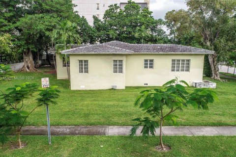 Купить виллу или дом в Майами, Флорида 3 спальни, 170.38м2, № 1075137 - фото 2