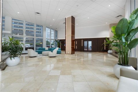 Copropriété à vendre à Fort Lauderdale, Floride: 2 chambres, 164.44 m2 № 1311356 - photo 20