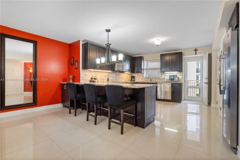 Copropriété à vendre à Fort Lauderdale, Floride: 2 chambres, 164.44 m2 № 1311356 - photo 3